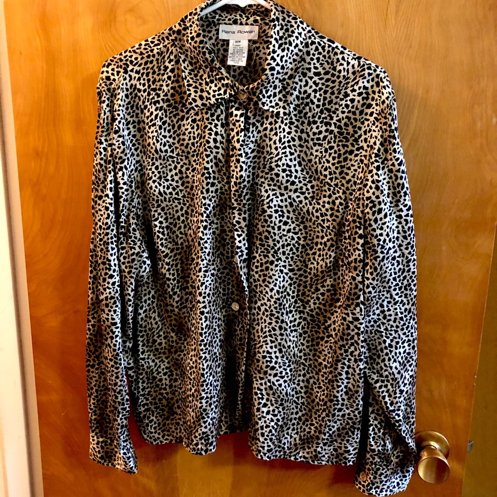 100% Silk Beautiful Animal Print Blouse! 18W
